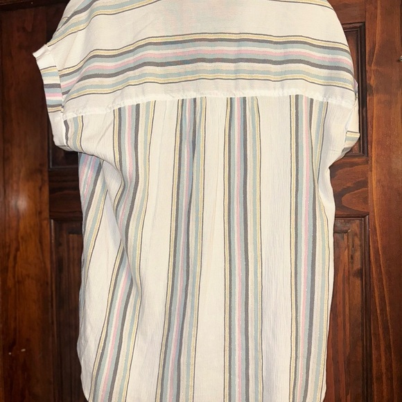 Striped Button-Up Women's Top - Picture 5 of 6